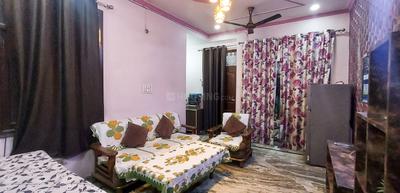 Bedroom Image of 900 Sq.ft 2 BHK Builder Floor for sale in Shahdara New Delhi for Rs. 5000000
