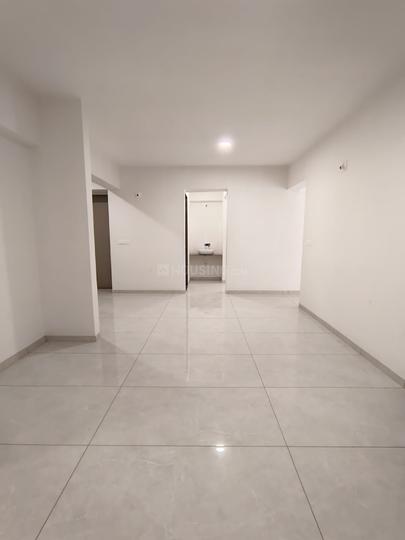 Status Sharan Main Image 1