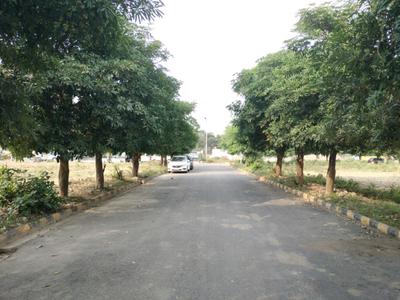 Image of 250 Sq.ft Residential Plot / Land for sale in Sector 76, Faridabad for Rs. 37500000