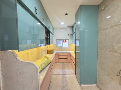 Kitchen Image of 1350 Sq.ft 4 BHK Builder Floor for sale in Sector 6 Rohini New Delhi for Rs. 18500000