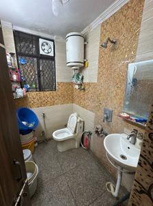 Bathroom Image of 950 Sq.ft 2 BHK Builder Floor for sale in Safdarjung Enclave New Delhi for Rs. 12500000