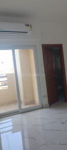 Image of 1735 Sq.ft 3 BHK Apartment / Flat for rent in Purvanchal Royal City Phase 2, Chi V, Greater Noida for Rs. 37000
