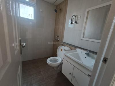 Bathroom Image of 1476 Sq.ft 3 BHK Apartment / Flat for rent in TDI Lake Grove City, Kundli Sonipat for Rs. 16999