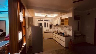 Hall Image of 1800 Sq.ft 3.5 BHK Apartment / Flat for rent in Arsha Sumangalam, Vrindavan Yojana Lucknow for Rs. 45000