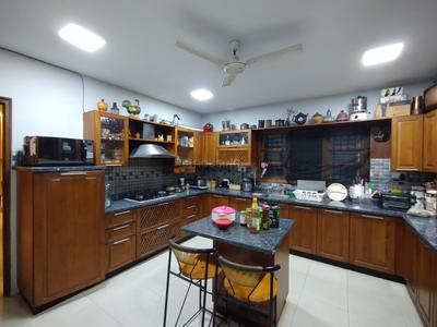 Kitchen Image of 3800 Sq.ft 4 BHK Independent House for sale in Malleswaram Bengaluru for Rs. 190000000