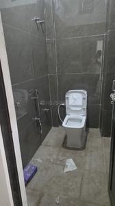 Bathroom Image of 800 Sq.ft 3 BHK Independent House for sale in Sonaee Kazehra Lucknow for Rs. 4500000