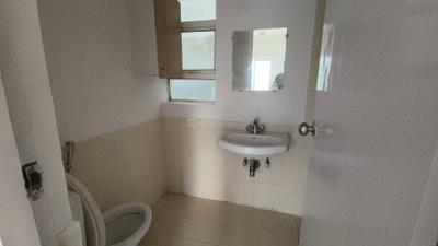 Image of 1735 Sq.ft 4 BHK Apartment / Flat for sale in Sare Crescent Green Parc, Sector 92, Gurgaon for Rs. 15500000