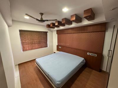 Bedroom Image of 2000 Sq.ft 2 BHK Apartment / Flat for rent in Vellayil Kozhikode for Rs. 100000
