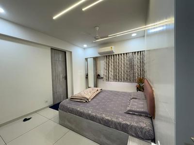 Bedroom Image of 1000 Sq.ft 3 BHK Apartment / Flat for sale in Roland Western Sparsh, Vaishno Devi Circle Ahmedabad for Rs. 11500000