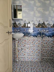 Bedroom Two Image of 950 Sq.ft 2 BHK Apartment / Flat for rent in Manjari Budruk Pune for Rs. 12000