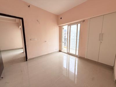 Bedroom Image of 585 Sq.ft 1 BHK Apartment / Flat for rent in Amrapali Dream Valley 2, Noida Extension Greater Noida for Rs. 16000
