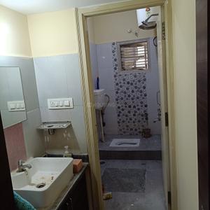 Bathroom Image of 1000 Sq.ft 2 BHK Builder Floor for rent in BTM Layout 2nd Stage Bengaluru for Rs. 25100