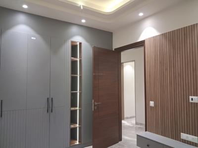 Bedroom Image of 1800 Sq.ft 3 BHK Builder Floor for sale in Paschim Vihar New Delhi for Rs. 35000000