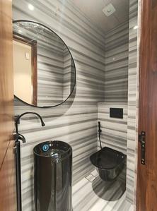 Bathroom Image of 2700 Sq.ft 4 BHK Builder Floor for sale in Naraina New Delhi for Rs. 62500000