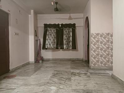 Hall Image of 850 Sq.ft 2 BHK Apartment / Flat for sale in Prince Anwar Shah Connector Kolkata for Rs. 4500000