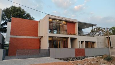 Image of 3150 Sq.ft 4 BHK Independent House for sale in Pukkattupady, Kochi for Rs. 17000000