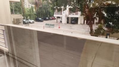 Balcony Image of 2600 Sq.ft 4 BHK Apartment / Flat for rent in Sector 23 Dwarka New Delhi for Rs. 80000