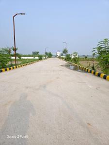 Image of 900 Sq.ft Residential Plot / Land for sale in Sector 17A, Greater Noida for Rs. 2500000