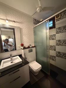 Bathroom Image of 4500 Sq.ft 3 BHK Builder Floor for sale in Malibu Town Floors, Sector 47 Gurgaon for Rs. 70000000
