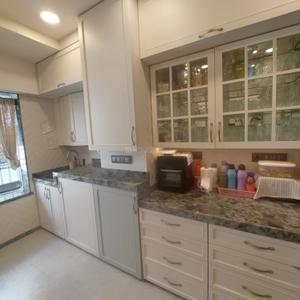 Kitchen Image of 1700 Sq.ft 3 BHK Apartment / Flat for rent in Bandra West Mumbai for Rs. 400000