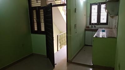 Living Room Image of 400 Sq.ft 1 BHK Builder Floor for rent in Vaishali Ghaziabad for Rs. 10500