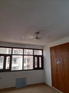 Bedroom Image of 1400 Sq.ft 2 BHK Duplex for sale in Radhika Apartment, Sector 14 Dwarka New Delhi for Rs. 13000000