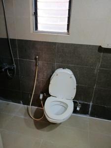 Common Bathroom Image of 954 Sq.ft 2 BHK Apartment / Flat for rent in Ajmera Bhakti Park, Wadala East Mumbai for Rs. 86000