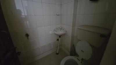 Image of 1850 Sq.ft 3.5 BHK Apartment / Flat for rent in Sector 62, Noida for Rs. 37000