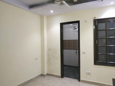 Bedroom Image of 1200 Sq.ft 3 BHK Builder Floor for sale in Vikaspuri New Delhi for Rs. 18500000