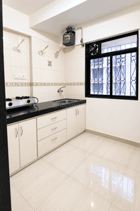 Image of 530 Sq.ft 1 BHK Apartment / Flat for sale in Shree Vallabh Tower, Malad West, Mumbai for Rs. 12500000