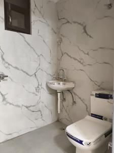 Common Bathroom Image of 900 Sq.ft 2 BHK Apartment / Flat for sale in Krishna Elite Homes, Noida Extension Greater Noida for Rs. 3805000