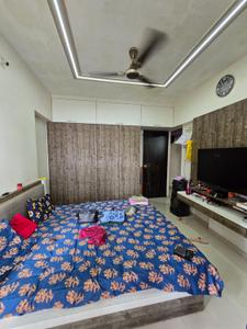 Bedroom Image of 750 Sq.ft 2 BHK Apartment / Flat for sale in Kandivali East Mumbai for Rs. 17000000