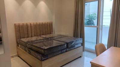 Bedroom Image of 950 Sq.ft 1 BHK Builder Floor for rent in Sector 42 Gurgaon for Rs. 48000