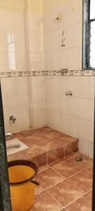 Bathroom Image of 1150 Sq.ft 2 BHK Apartment / Flat for rent in Fortune Estates, Hadapsar Pune for Rs. 32000