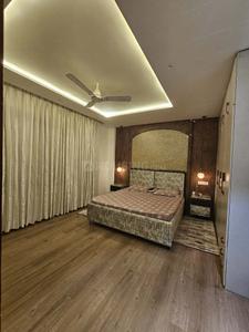 Bedroom Image of 1800 Sq.ft 3 BHK Builder Floor for sale in Punjabi Bagh New Delhi for Rs. 43000000