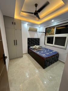 Bedroom Image of 900 Sq.ft 2 BHK Builder Floor for rent in Mayur Vihar Phase 1 New Delhi for Rs. 35000