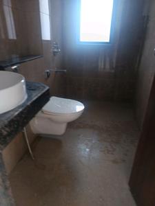 Common Bathroom Image of 1500 Sq.ft 3 BHK Apartment / Flat for sale in SP Residency, Fursungi Pune for Rs. 13800000