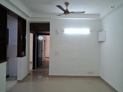 Living Room Image of 1035 Sq.ft 2 BHK Apartment / Flat for sale in Amrapali Silicon City, Sector 76 Noida for Rs. 10000000