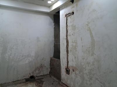 Bedroom Image of 1650 Sq.ft 3.5 BHK Apartment / Flat for sale in DM Infra, Sector 104 Noida for Rs. 6900000