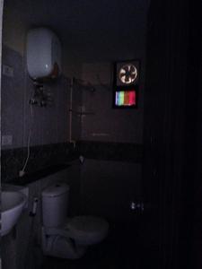 Bedroom Two Image of 1664 Sq.ft 3 BHK Apartment / Flat for rent in Amrapali Pan Oasis, Sector 70 Noida for Rs. 50000