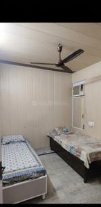 Bedroom Image of 700 Sq.ft 2 BHK Builder Floor for rent in Kalyan Vihar New Delhi for Rs. 36000