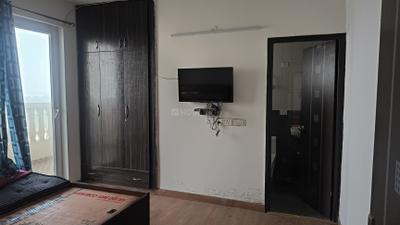 Bedroom Image of 1045 Sq.ft 2 BHK Apartment / Flat for sale in Royal Heritage, Sector 70 Faridabad for Rs. 6500000