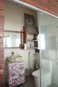 Bathroom Image of 1620 Sq.ft 3 BHK Builder Floor for sale in Preet Vihar New Delhi for Rs. 30000000
