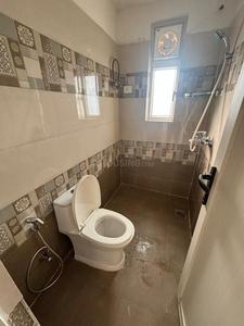Bathroom Image of 828 Sq.ft 2 BHK Apartment / Flat for rent in Windlass River Valley, Kuwan Wala Dehradun for Rs. 26000