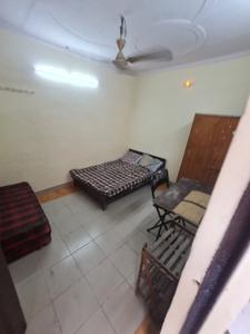 Hall Image of 720 Sq.ft 1 RK Builder Floor for rent in Mukherjee Nagar New Delhi for Rs. 11000