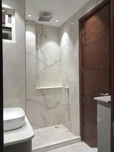 Common Bathroom Image of 1800 Sq.ft 3 BHK Builder Floor for sale in Paschim Vihar New Delhi for Rs. 36000000