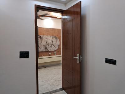 Bedroom Image of 1050 Sq.ft 2 BHK Apartment / Flat for sale in RN Metro Heights, Sector 72 Noida for Rs. 3500000