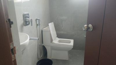 Image of 1210 Sq.ft 3 BHK Apartment / Flat for rent in Kondapur, Hyderabad for Rs. 45000