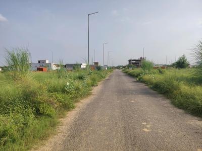 Image of 450 Sq.ft Residential Plot / Land for sale in YEIDA Individual Residential Plots, Yeida, Greater Noida for Rs. 750000