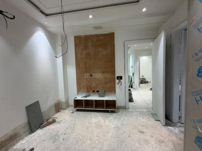 Bedroom Image of 2077 Sq.ft 4 BHK Builder Floor for sale in Model Town New Delhi for Rs. 36000000